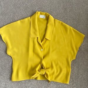 Wilfred Free XXS Cropped blouse with front tie - From Aritzia - NEVER WORN